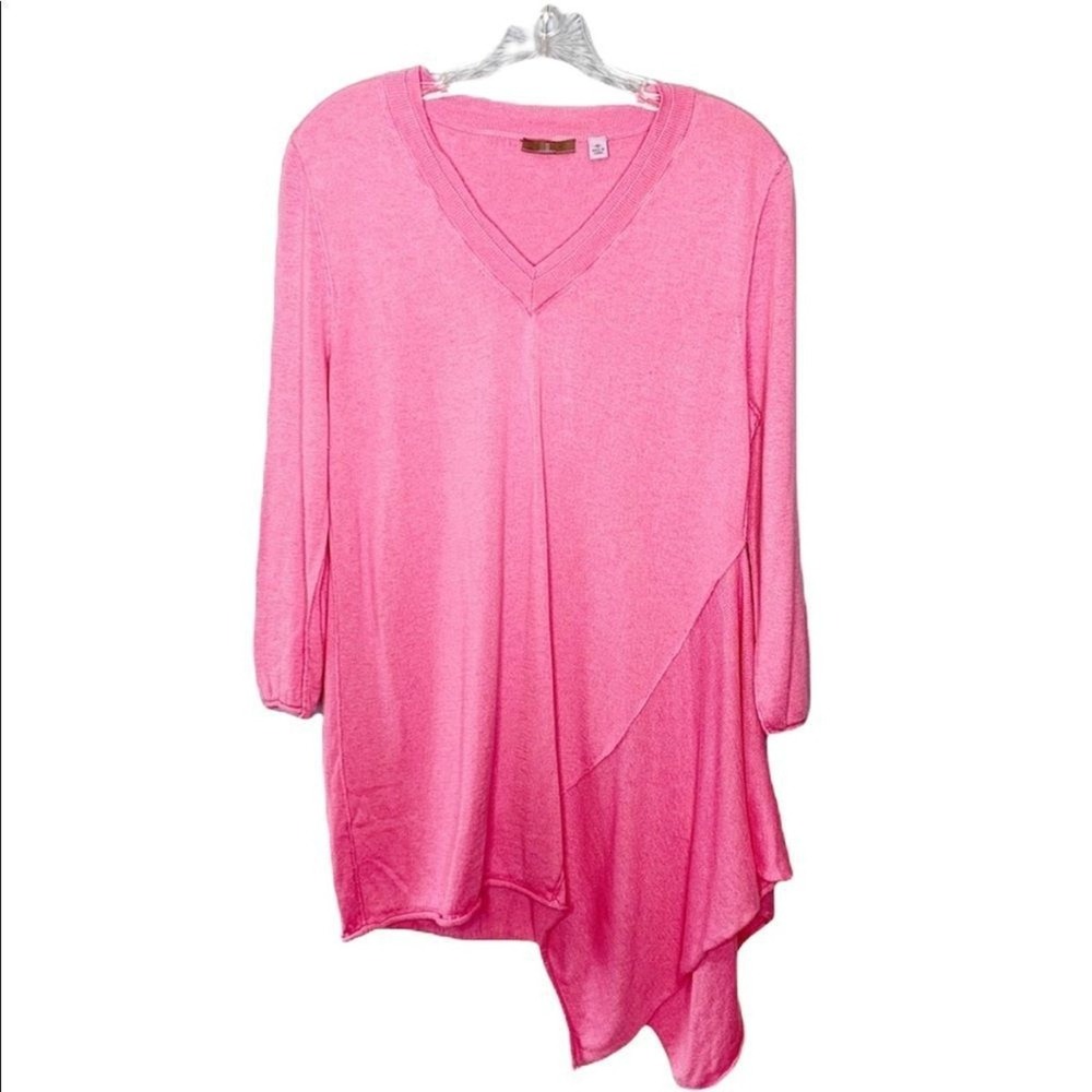Cullen Pink V Neck Asymmetrical‎ Hem Knit Sweater Top M